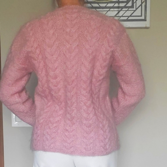 ๐ 3X HOST PICK ๐ Handmade Pink Knitted Sweater - Picture 9 of 11